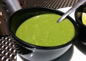Dhaniya Pudina Chutney, Cilantro Mint Chutney