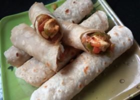 Veg Frankie Recipe, Paneer Kathi Roll, How To Make Paneer Franky