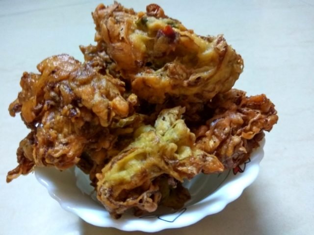 Cabbage Pakodas