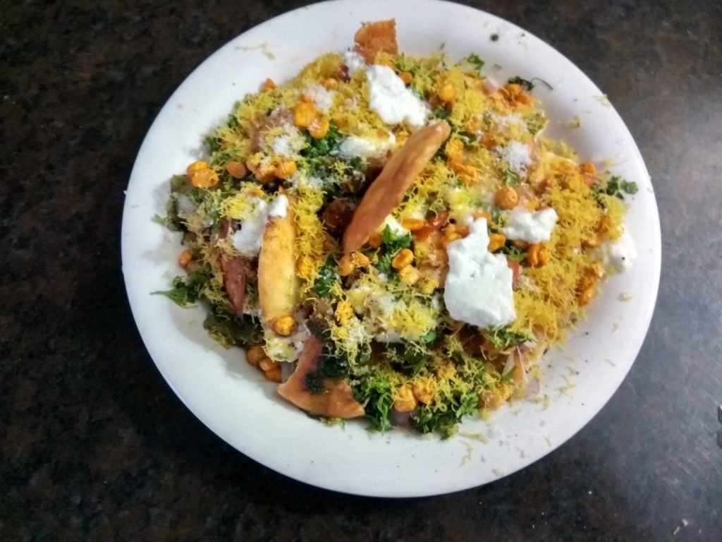 Dahi Papdi Chaat Recipe, How To Make Dahi Papdi Chaat