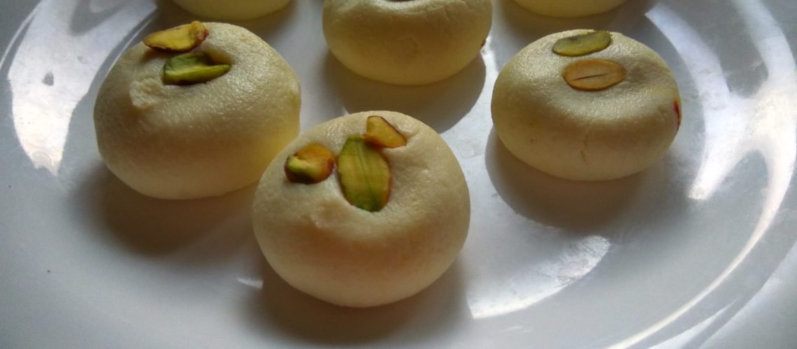 Sondesh (Sandesh) – Bengali Dessert Recipe