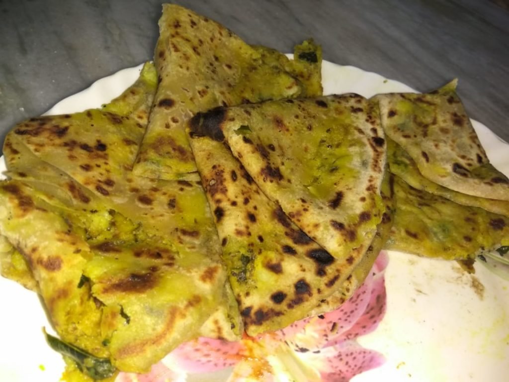 Aloo Methi Paratha