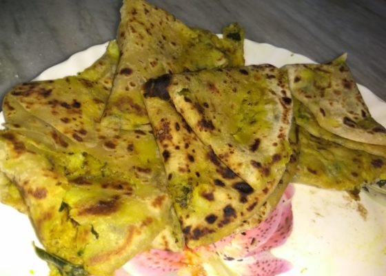 Aloo Methi Paratha