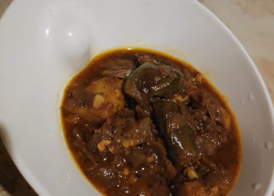 Achari Aloo Baingan